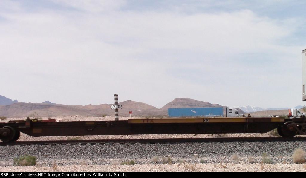 WB Intermodal Frt @ Erie NV -117